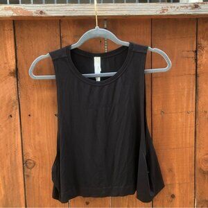 (3 for $60) NWT Avocado Workout Tank